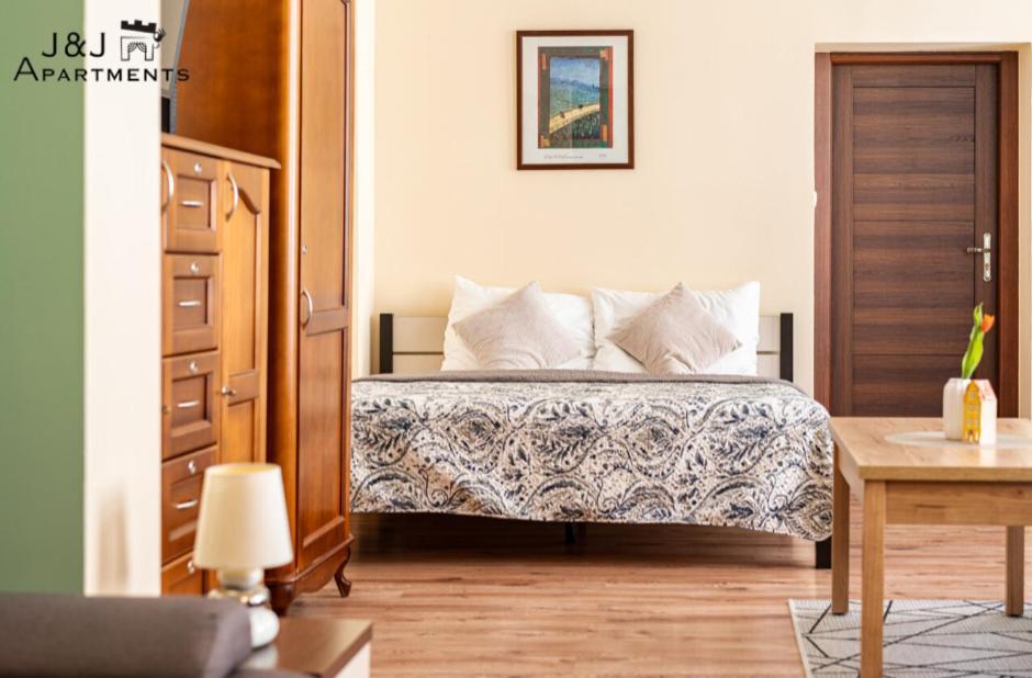 J&J Apartments Lazienna 30 Apartament 10-5 Торунь Экстерьер фото