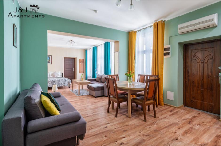 J&J Apartments Lazienna 30 Apartament 10-5 Торунь Экстерьер фото